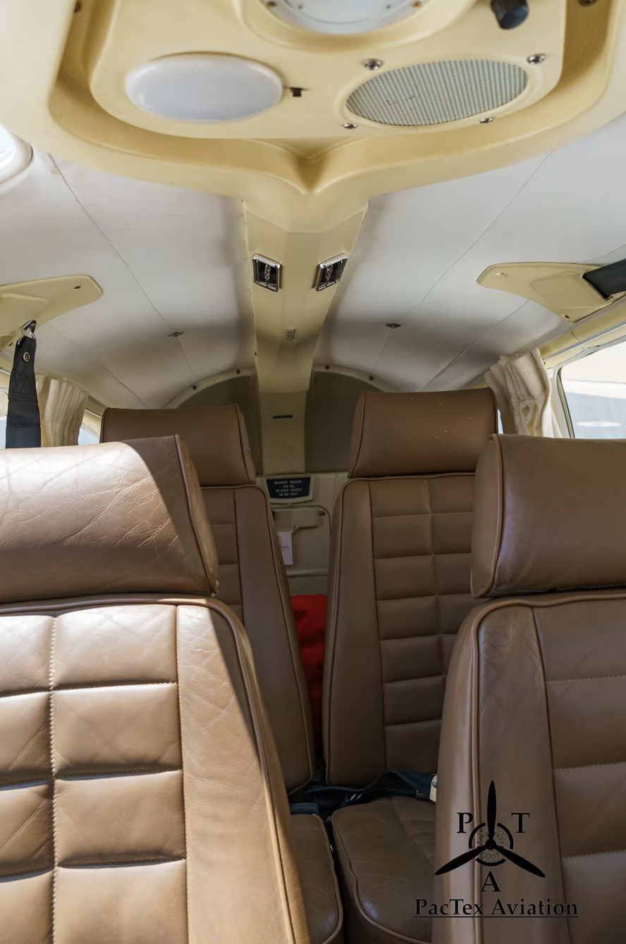 Piper Turbo Arrow II image 6